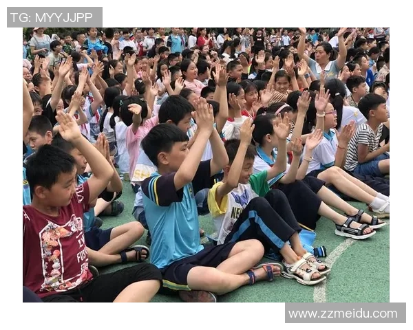 卡通布贴画展现足球明星风采让孩子们爱上运动与艺术的完美结合 卡通布贴画展现足球明星风采让孩子们爱上运动与艺术的完美结合