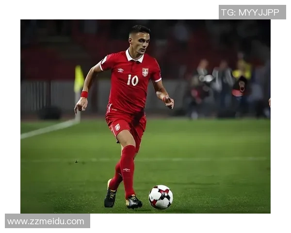 足球明星直播拆卡视频揭秘球员私藏珍贵卡片的背后故事与趣闻 足球明星直播拆卡视频揭秘球员私藏珍贵卡片的背后故事与趣闻